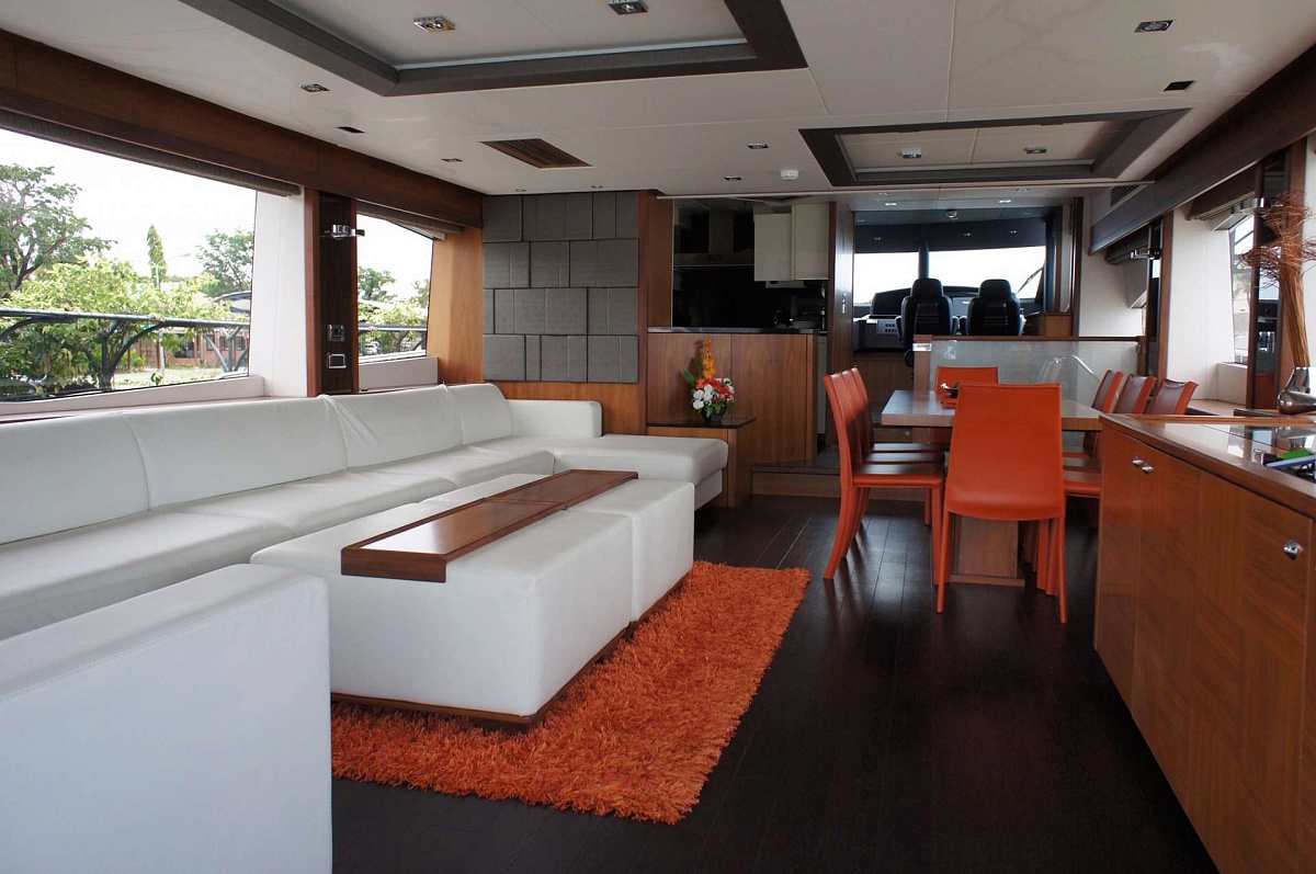 Аренда моторной яхты Sunseeker 86 Maxxx на Мальдивах